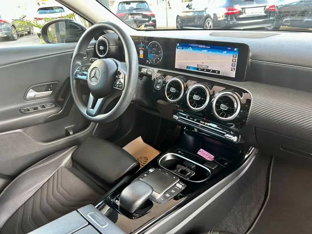 Mercedes-Benz A 200 d Progressive Business-Paket 1. Hand 09/2022-photo-23
