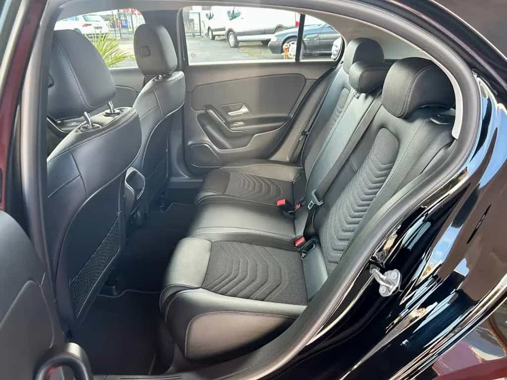 Mercedes-Benz A 200 d Progressive Business-Paket 1. Hand 09/2022-photo-27