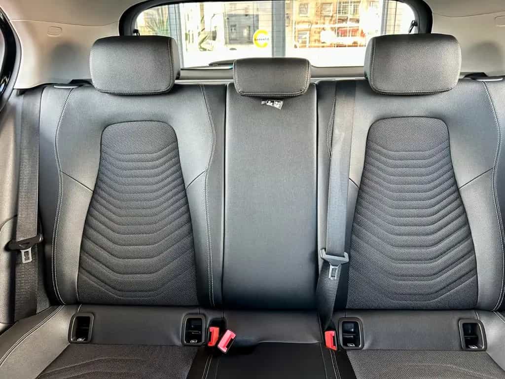 Mercedes-Benz A 200 d Progressive Business-Paket 1. Hand 09/2022-photo-28