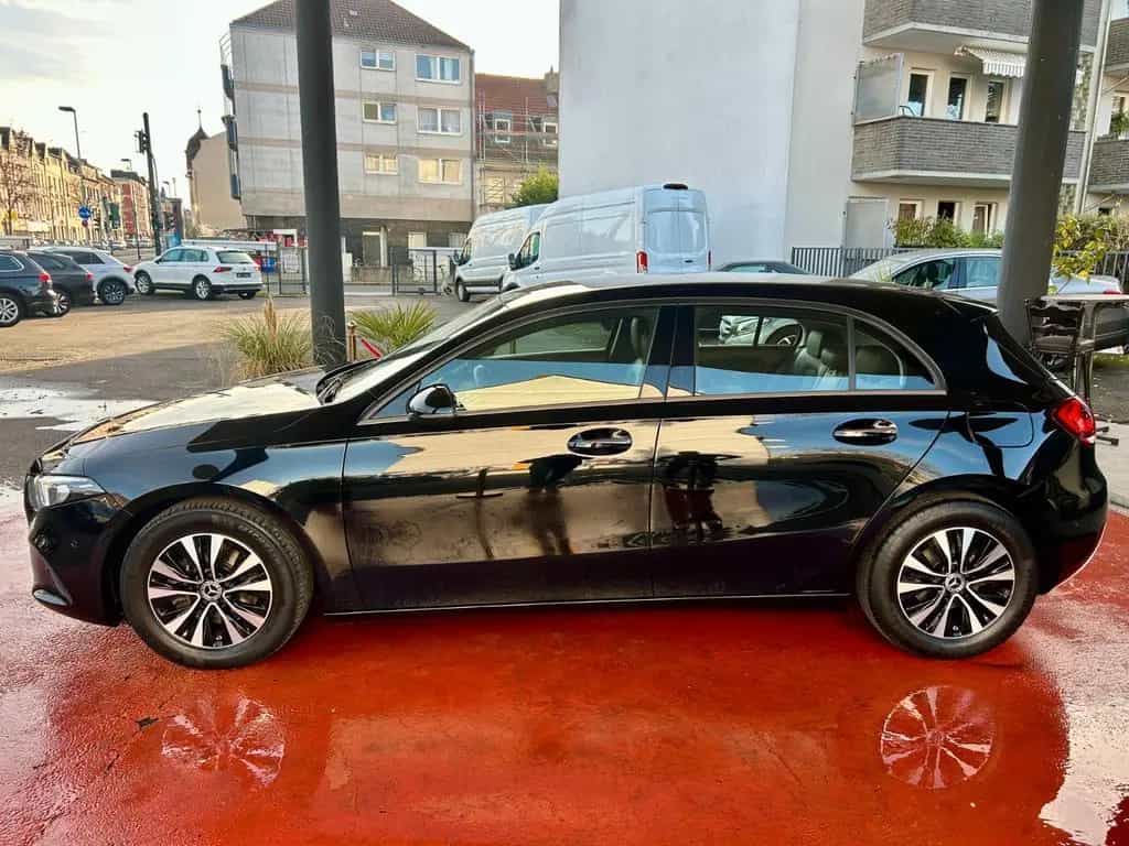 Mercedes-Benz A 200 d Progressive Business-Paket 1. Hand 09/2022-photo-5