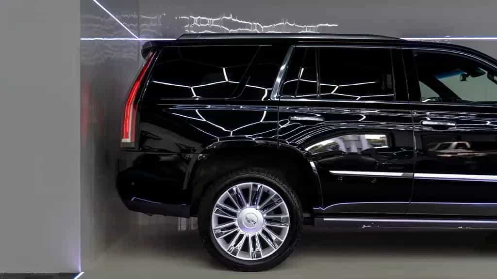 Cadillac Escalade 6.2 V8 PLATINUM 7SEAT/BOSE/360/HUD/3xTV 08/2018-photo-5