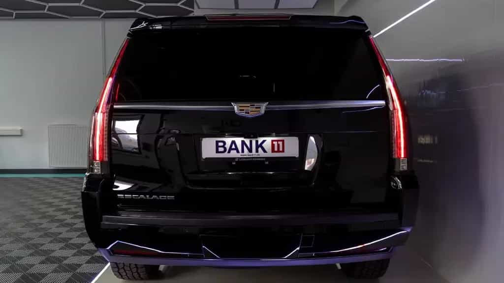 Cadillac Escalade 6.2 V8 PLATINUM 7SEAT/BOSE/360/HUD/3xTV 08/2018-photo-7