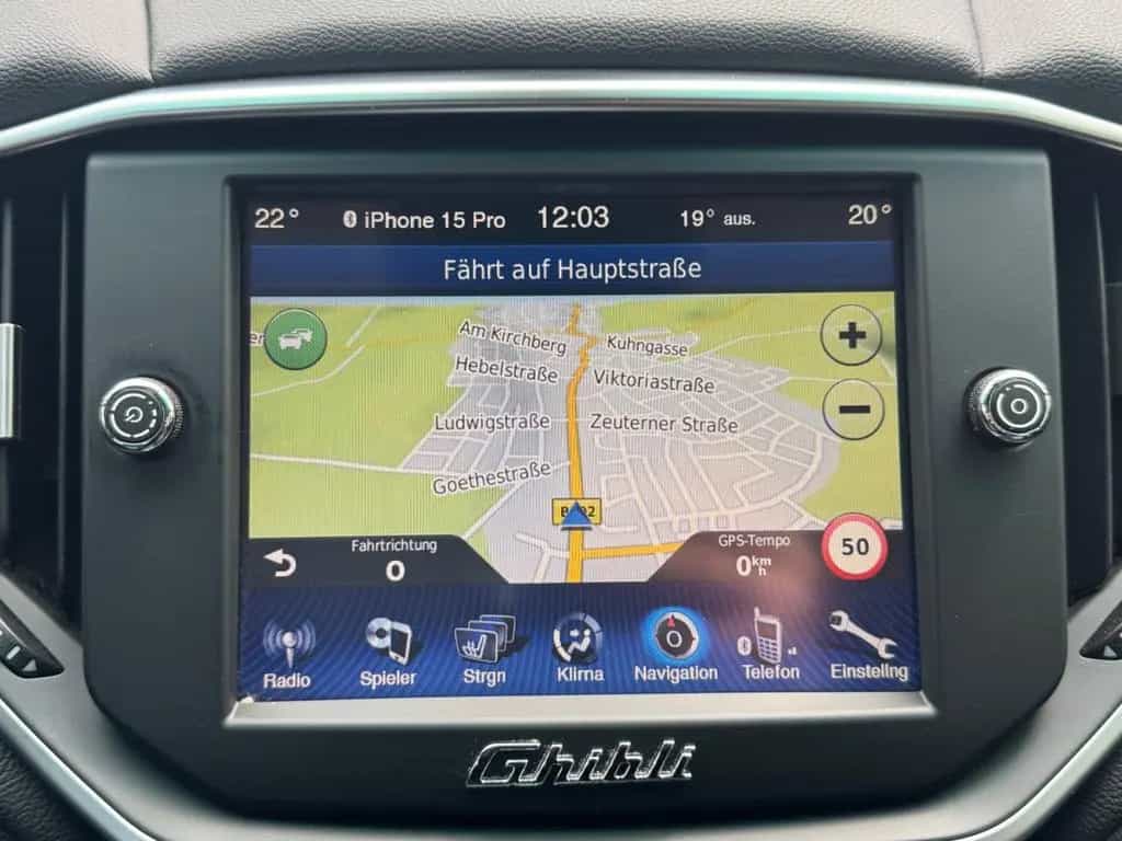 Maserati Ghibli 3.0 V6 Automatik *1. Hand 09/2016-photo-11