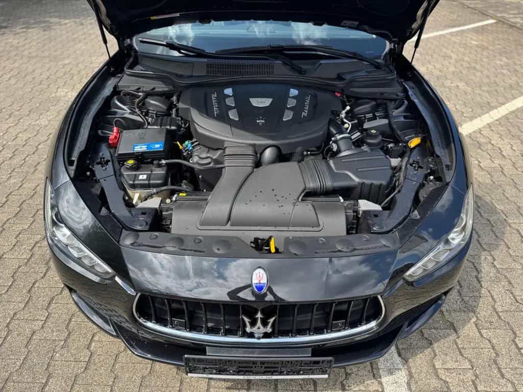Maserati Ghibli 3.0 V6 Automatik *1. Hand 09/2016-photo-28