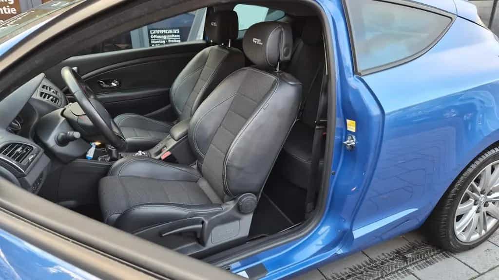 Renault Megane III Coupe GT Line/PANO/NAVI/AHK 08/2014-photo-18