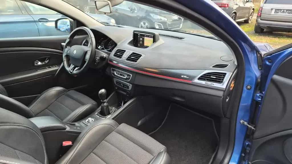 Renault Megane III Coupe GT Line/PANO/NAVI/AHK 08/2014-photo-23