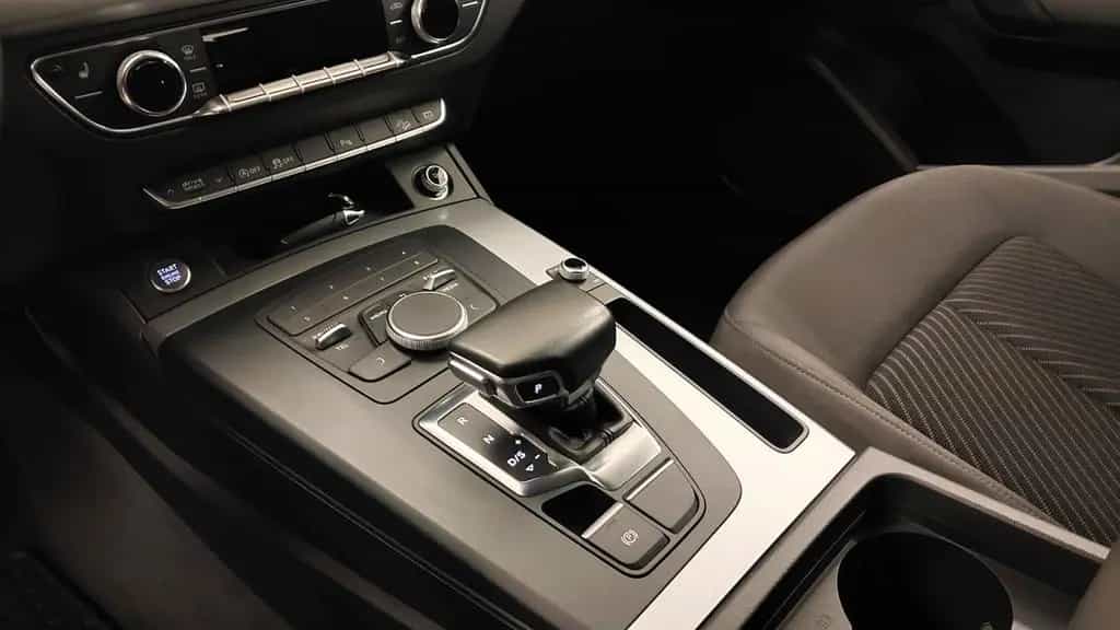 Audi Q5 2.0 TFSI quattro S-tronic 83oookm LED Kamera 10/2017-photo-14