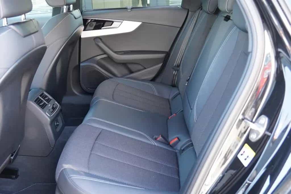 Audi A4 Lim. 35 TDI S line MIT 3 JAHREN GARANTIE !!! 01/2022-photo-16