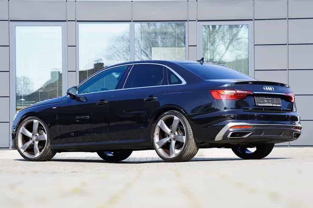 Audi A4 Lim. 35 TDI S line MIT 3 JAHREN GARANTIE !!! 01/2022-photo-6