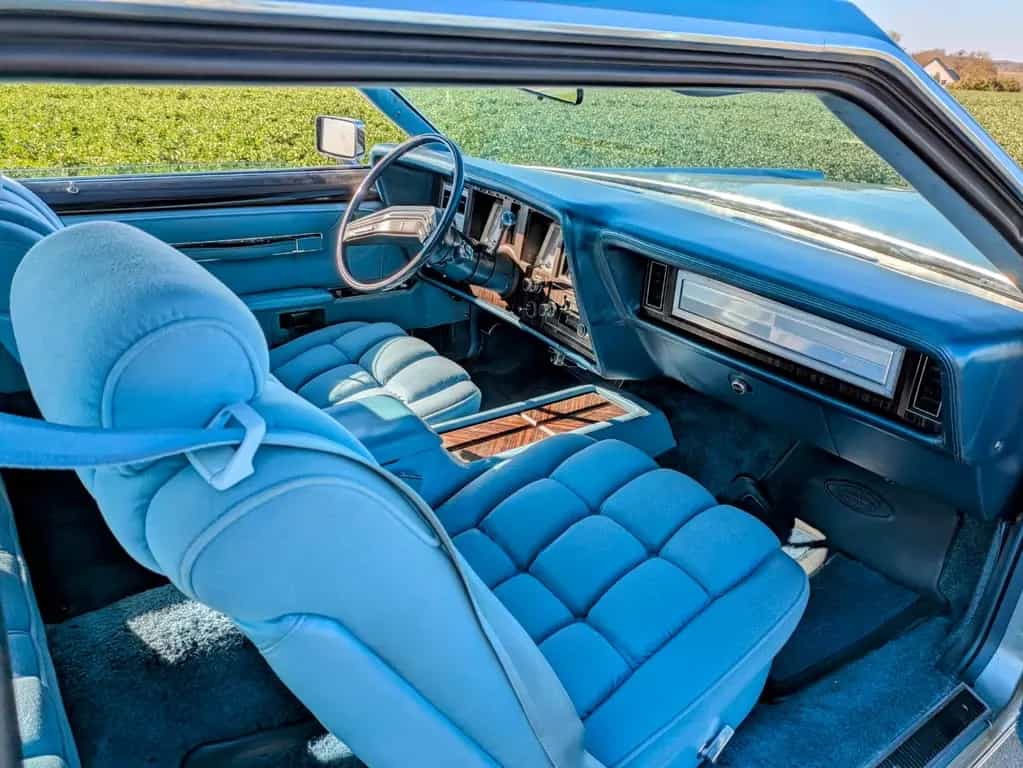 Lincoln Continental Mark V 07/1978-photo-11