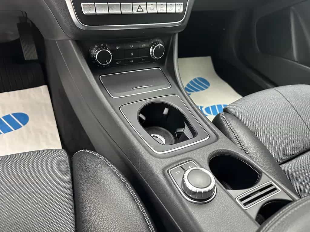 Mercedes-Benz GLA 220 4Matic "NAVI-MULTI-CAM-LED-SITZH-ALU" 02/2020-photo-17