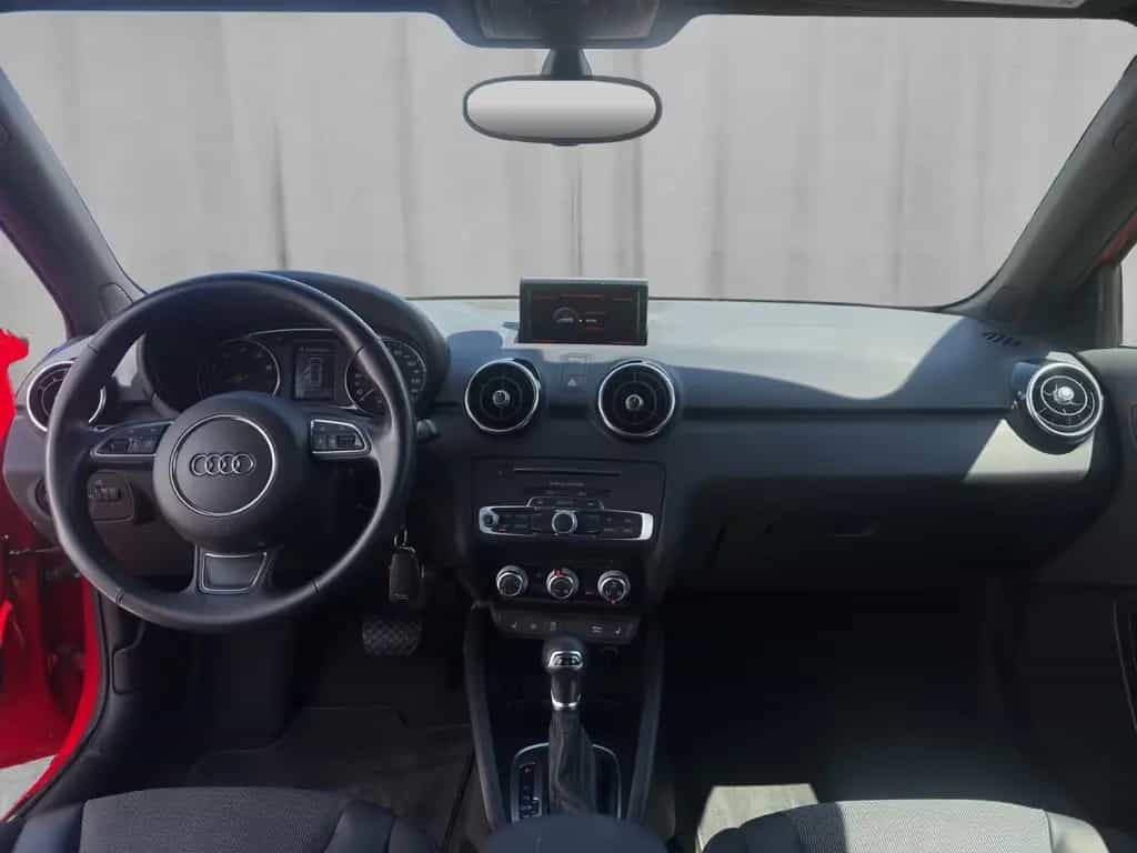 Audi A1 Sportback S-Line 125PS Automatik/XENON/NAVI 04/2018-photo-8