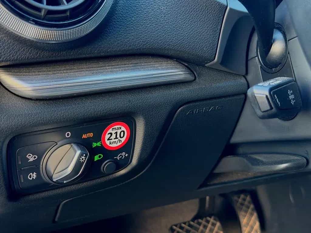 Audi A3 Sportback 1.5TFSI sport S-Tronic Navi LED PDC 02/2019-photo-26