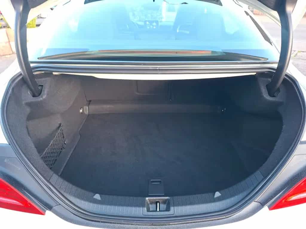 Mercedes-Benz CLA 180 AMG LINE 09/2015-photo-15