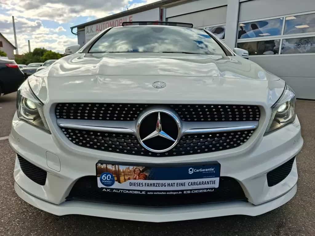 Mercedes-Benz CLA 180 AMG LINE 09/2015-photo-2