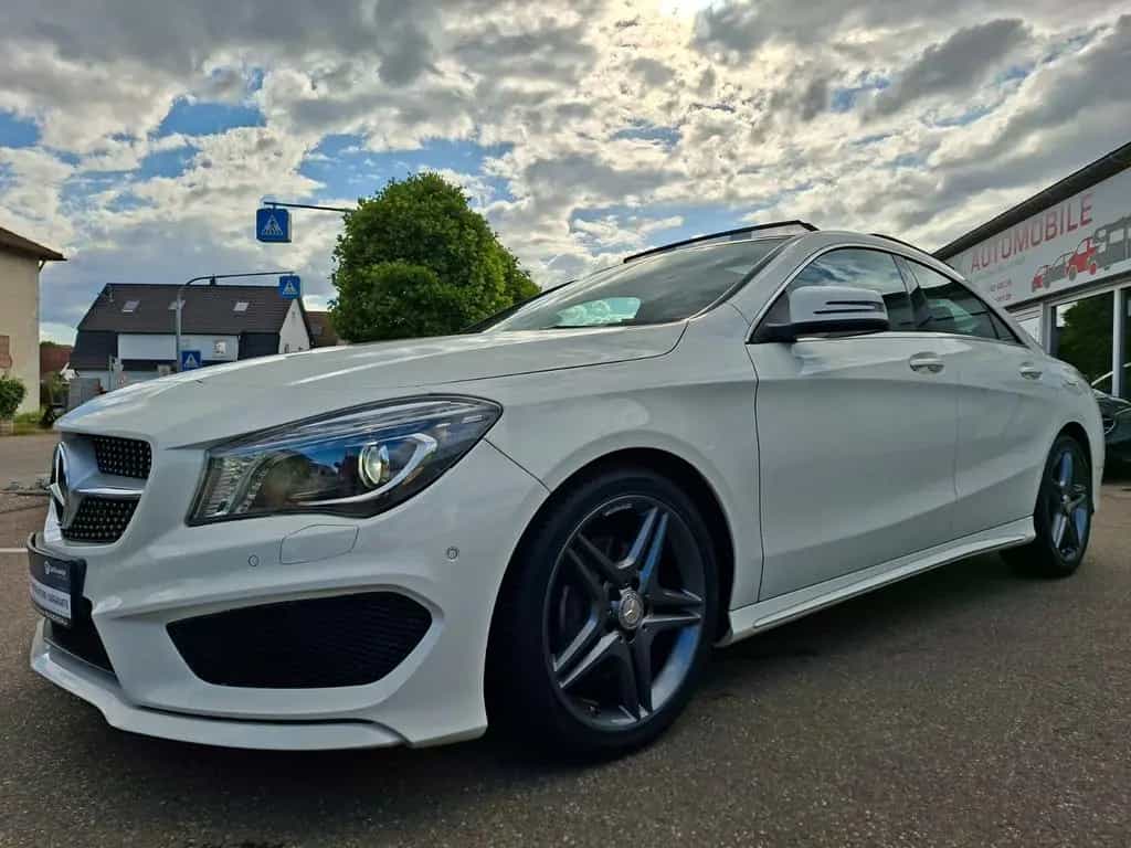 Mercedes-Benz CLA 180 AMG LINE 09/2015-photo-22