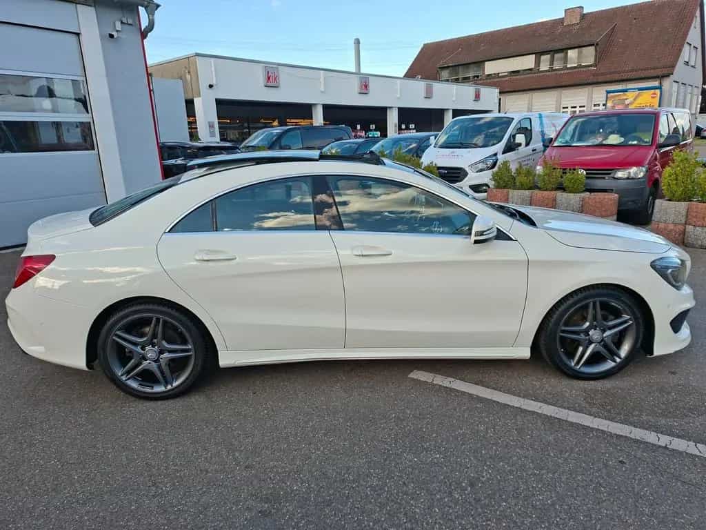 Mercedes-Benz CLA 180 AMG LINE 09/2015-photo-24