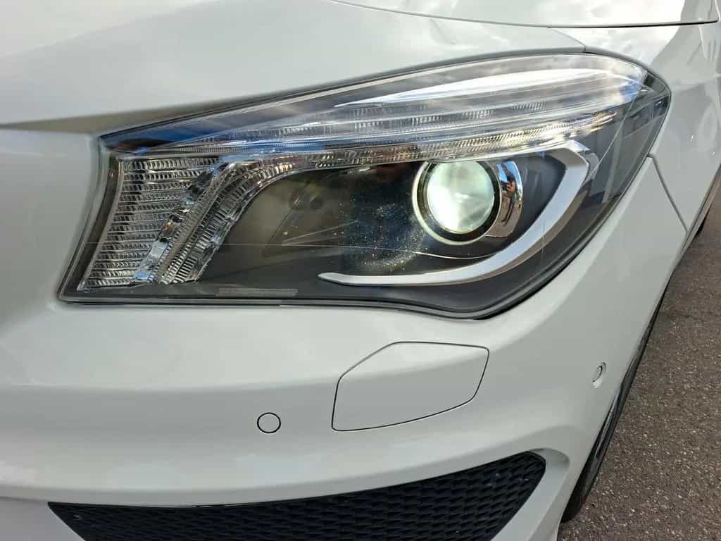 Mercedes-Benz CLA 180 AMG LINE 09/2015-photo-34