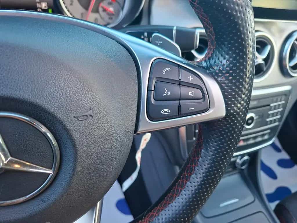 Mercedes-Benz CLA 180 AMG LINE 09/2015-photo-43