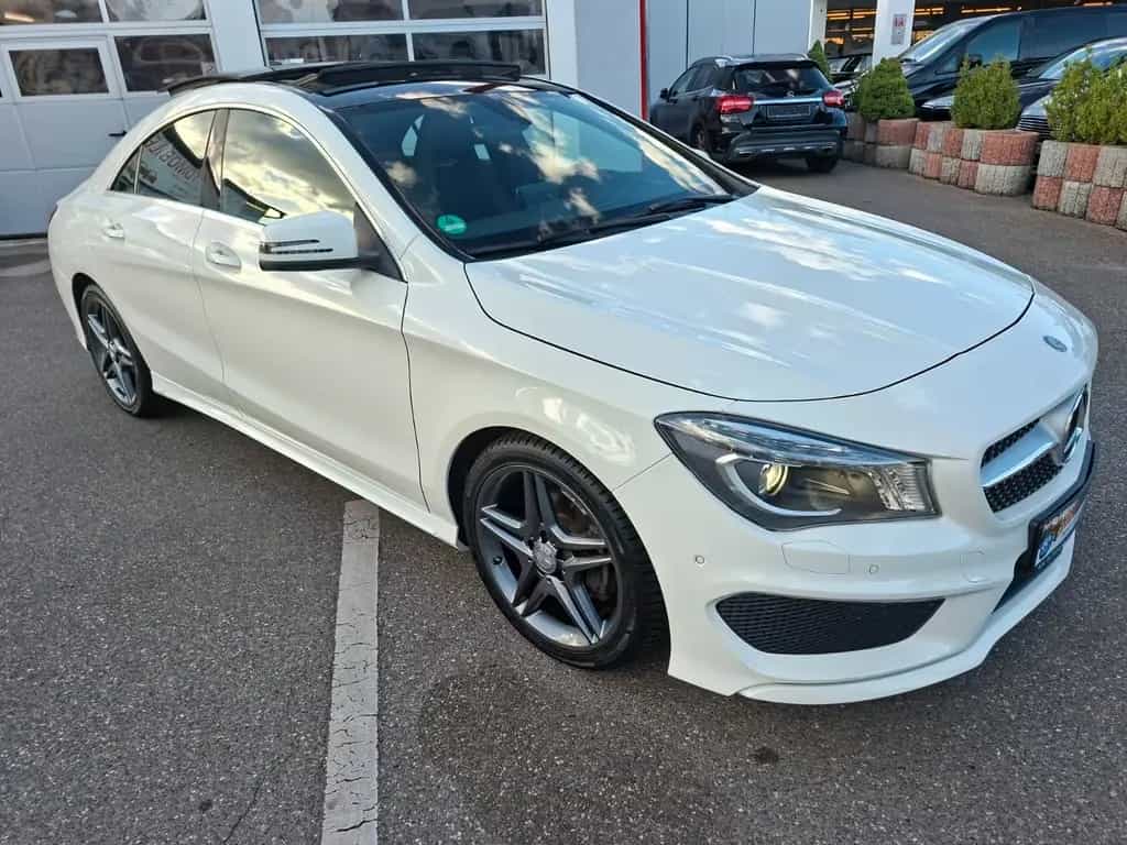 Mercedes-Benz CLA 180 AMG LINE 09/2015-photo-8