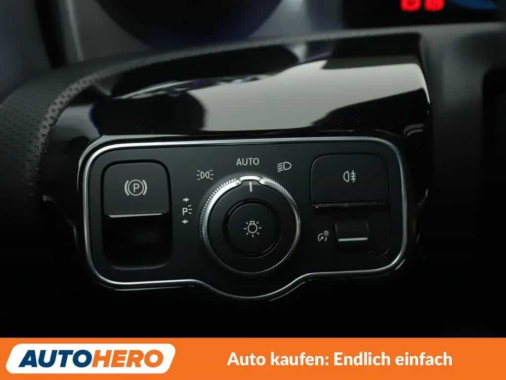 Mercedes-Benz CLA 200 Shooting Brake CLA-Klasse CLA 200 Shooting Brake AMG Line Aut. 09/2020-photo-26