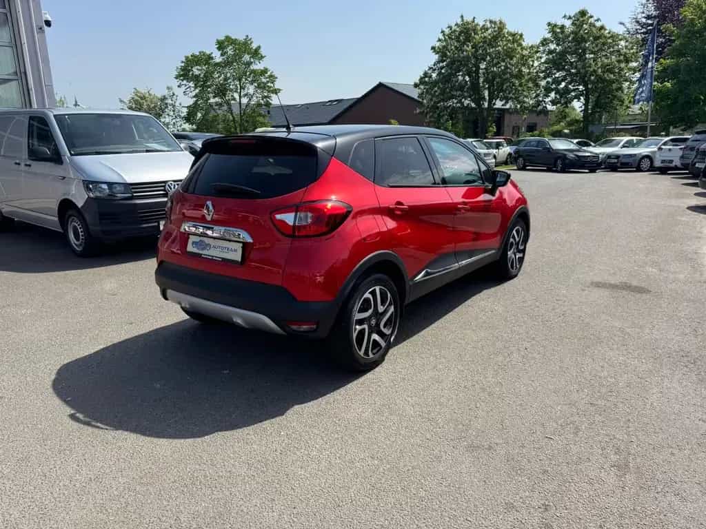 Renault Captur XMOD AUTOMATIK/TÜV NEU/KLIMA/NAVI/LEDER 04/2017-photo-4