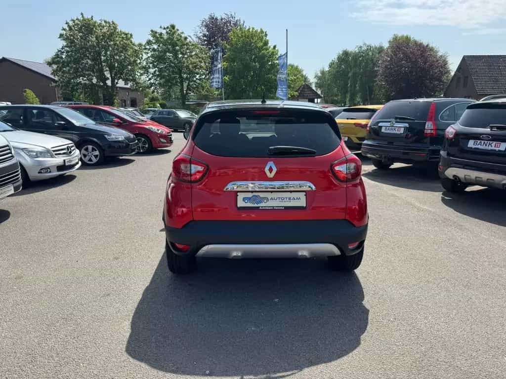 Renault Captur XMOD AUTOMATIK/TÜV NEU/KLIMA/NAVI/LEDER 04/2017-photo-5