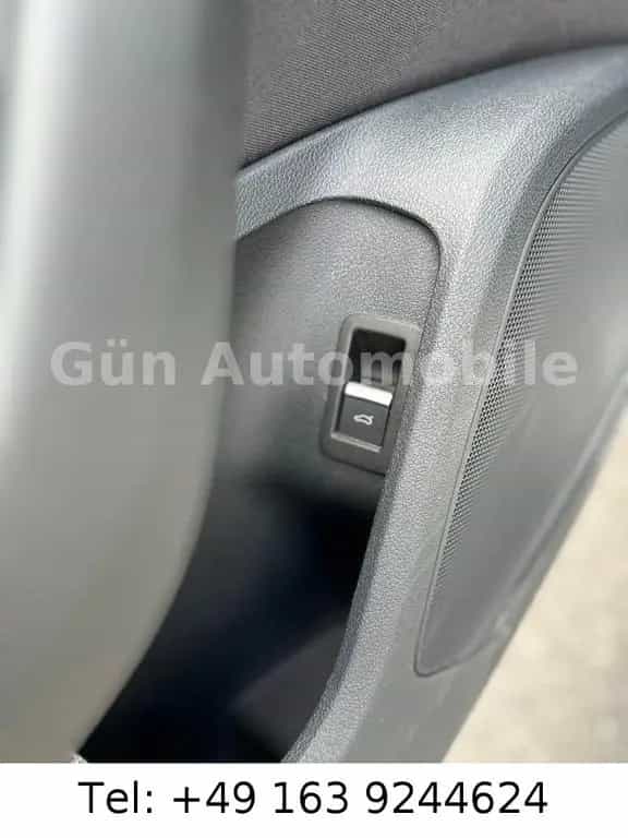 Audi A4 Avant 35 TDI NAVI 360° RFK AHK TOT STAND ACC 01/2022-photo-15