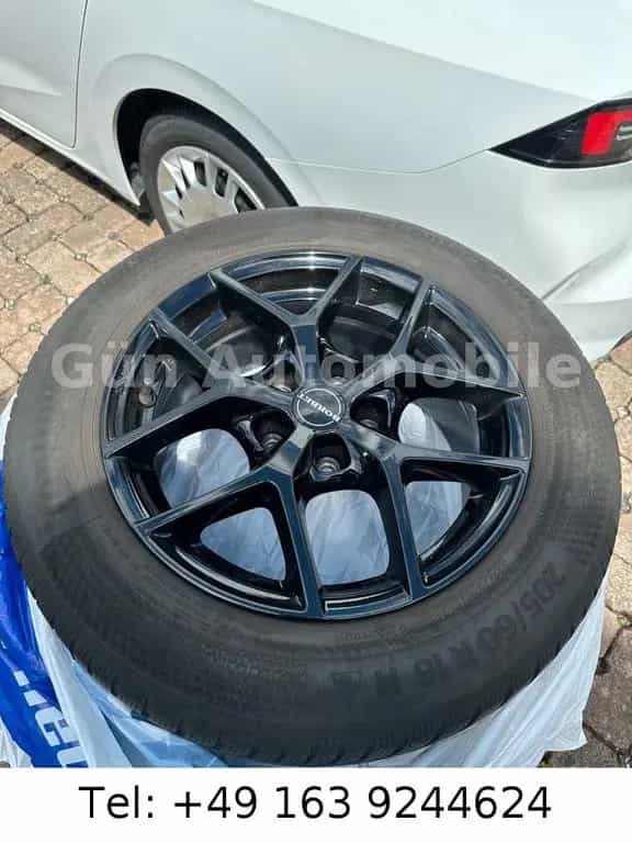 Audi A4 Avant 35 TDI NAVI 360° RFK AHK TOT STAND ACC 01/2022-photo-34