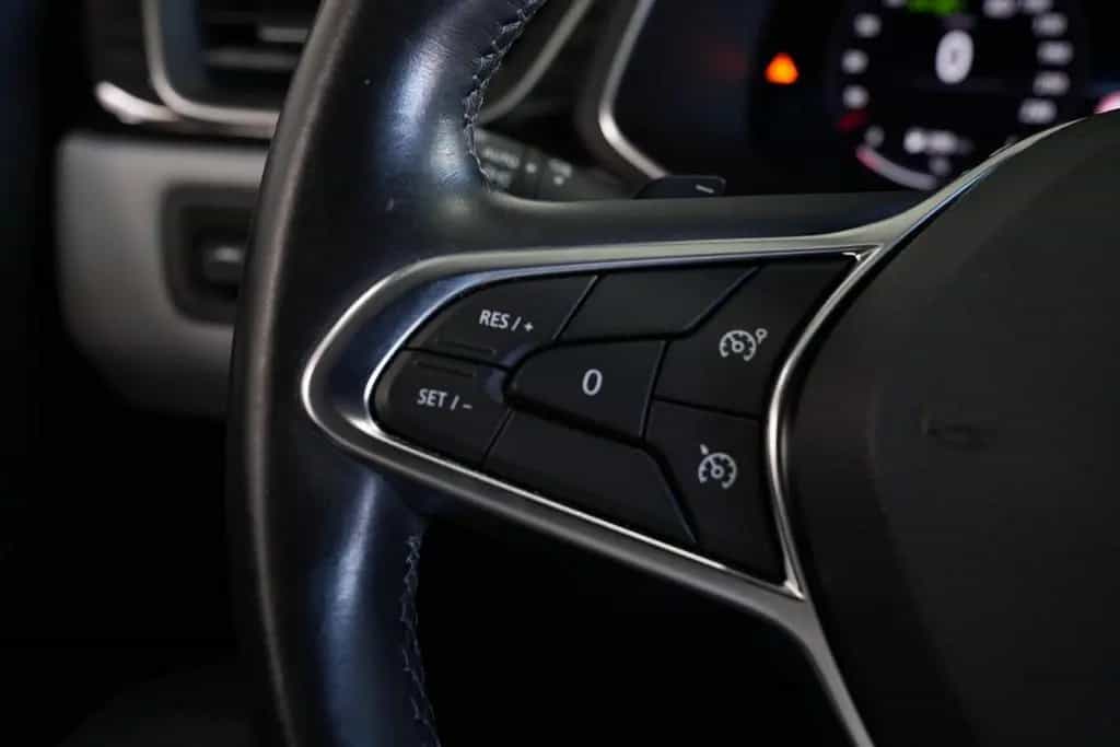 Renault Captur II Edition One *BOSE*AUT*NAV*LED*SHZ* 03/2021-photo-28