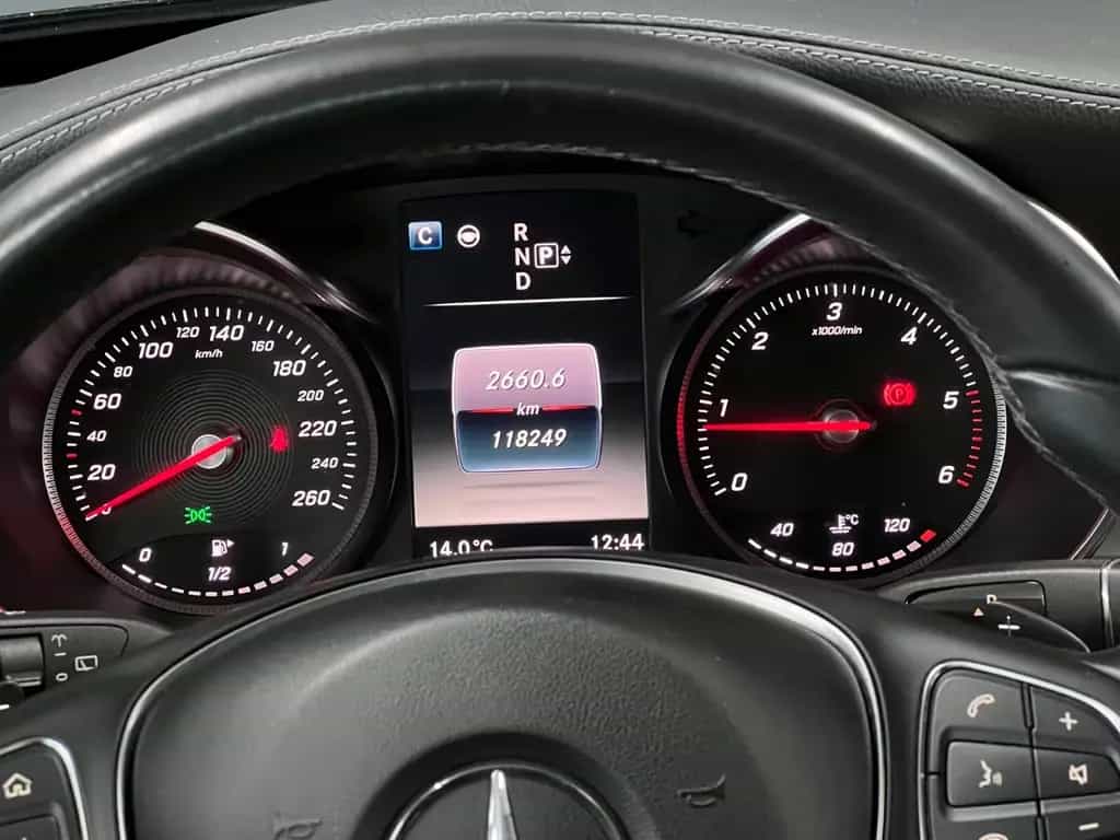 Mercedes-Benz C 220 d Exclusive ACC+Lenk Totwinkel ILS AHK 02/2015-photo-30
