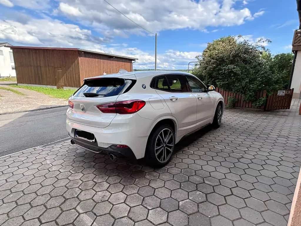 BMW X2 sDrive20i M Sport Steptronic DCT M Sport 06/2018-photo-3