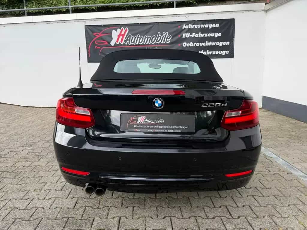 BMW 220 Cabrio 220 d Sport Line+XENON+PDC+Automatik 07/2017-photo-3