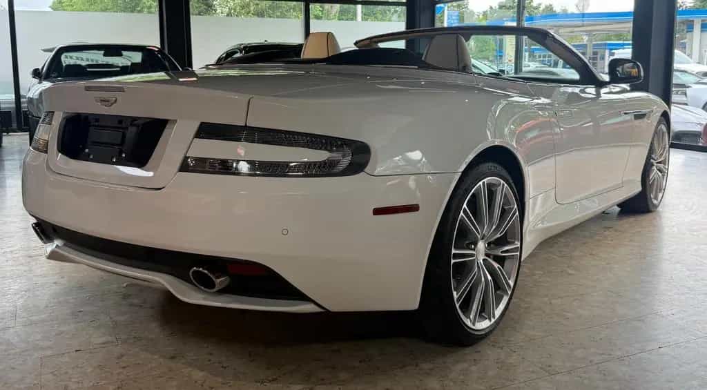 Aston Martin Virage Volante Touchtronic++TRAUM KFZ++ 05/2012-photo-16