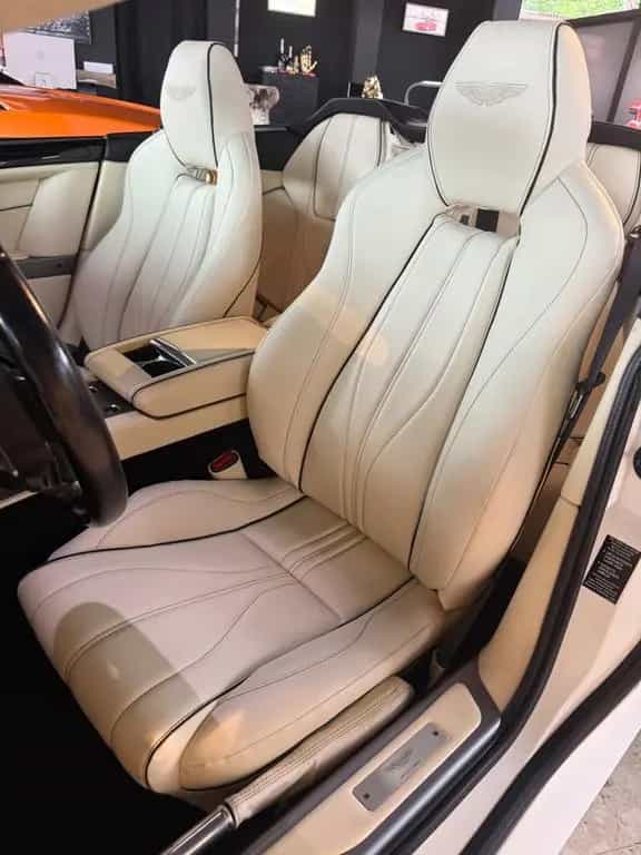 Aston Martin Virage Volante Touchtronic++TRAUM KFZ++ 05/2012-photo-28