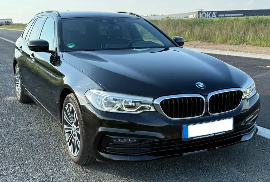 BMW 520 d Touring Sportline 08/2019-photo-0