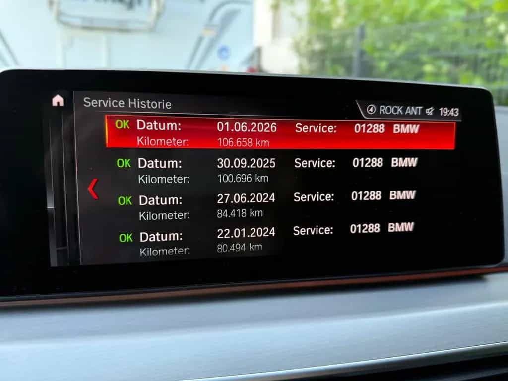 BMW 520 d Touring Sportline 08/2019-photo-15