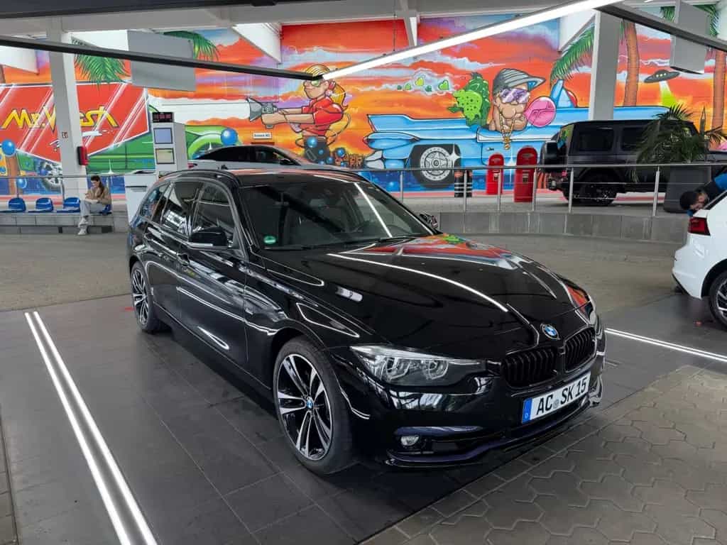 BMW 320 i Touring Sport Line Automatic F31 09/2018-photo-1