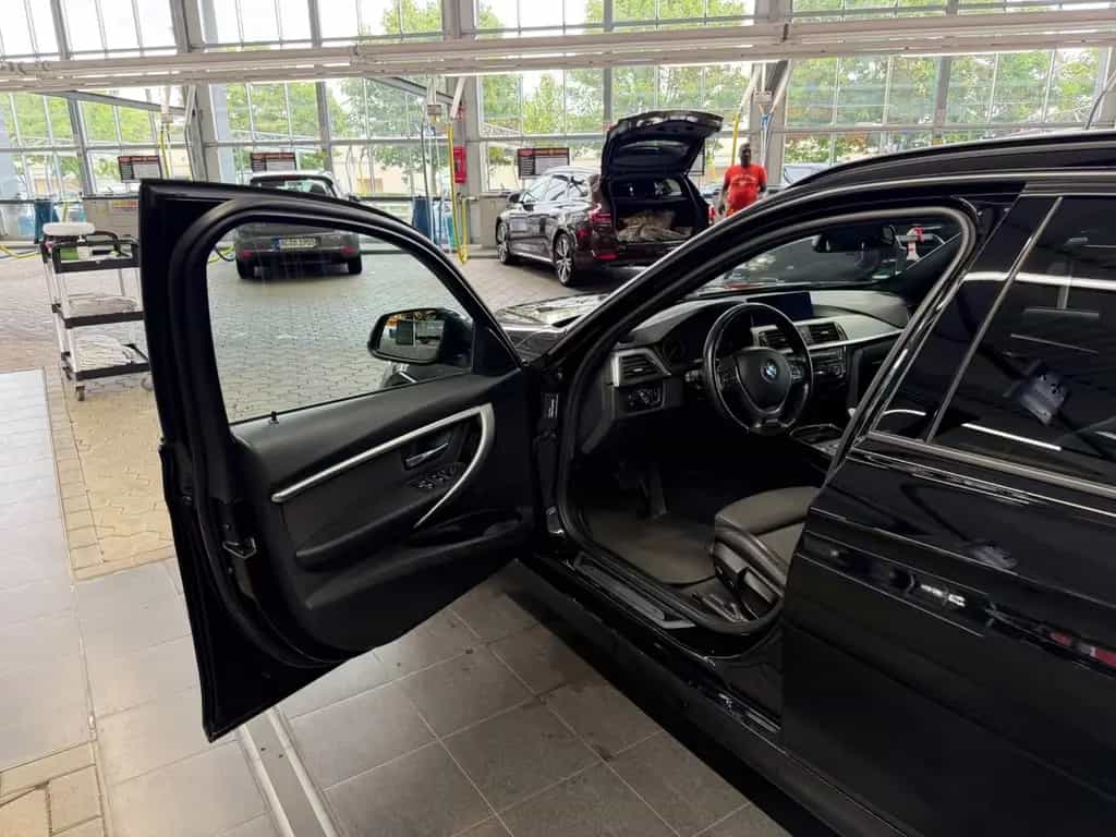 BMW 320 i Touring Sport Line Automatic F31 09/2018-photo-6