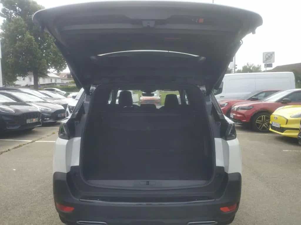 Peugeot 5008 GT Bluetooth Navi LED Klima Einparkhilfe 01/2024-photo-25