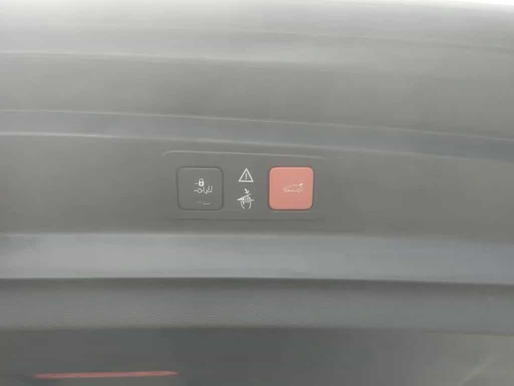 Peugeot 5008 GT Bluetooth Navi LED Klima Einparkhilfe 01/2024-photo-26