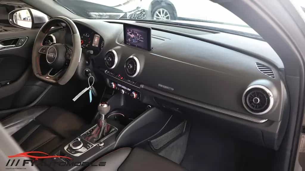 Audi RS3 2.5 TFSI quattro* No OPF* 8x Bereift* Top ! 10/2017-photo-22