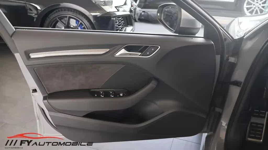 Audi RS3 2.5 TFSI quattro* No OPF* 8x Bereift* Top ! 10/2017-photo-8