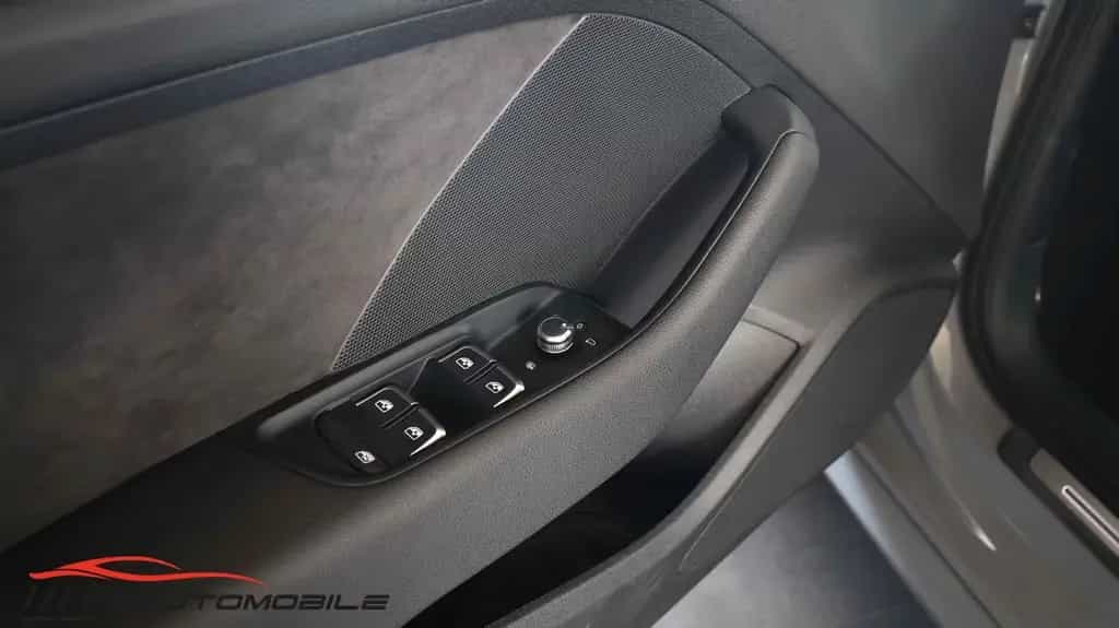 Audi RS3 2.5 TFSI quattro* No OPF* 8x Bereift* Top ! 10/2017-photo-9