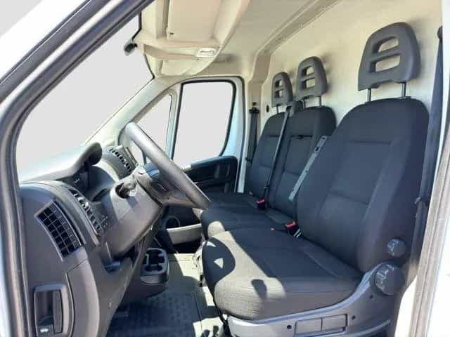 Fiat Ducato FIAT Ducato Ducato 35 2.2 Mjt 140CV PLM-TM Furgo 04/2023-photo-9