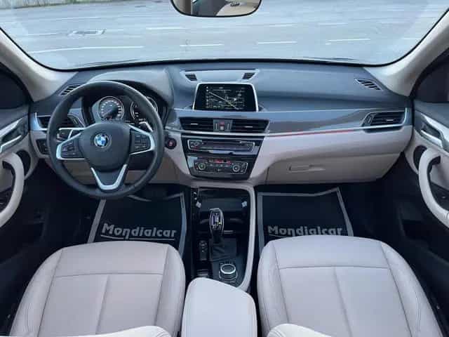 BMW X1 sDrive18d xLine tetto panoramico 09/2018-photo-12
