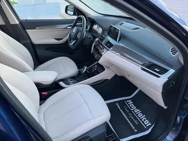 BMW X1 sDrive18d xLine tetto panoramico 09/2018-photo-13