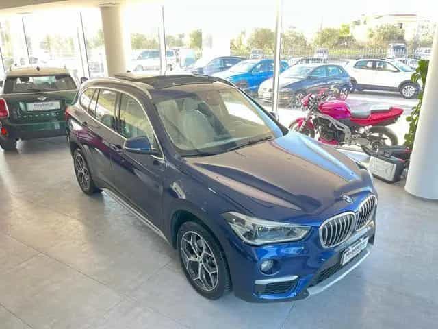 BMW X1 sDrive18d xLine tetto panoramico 09/2018-photo-6