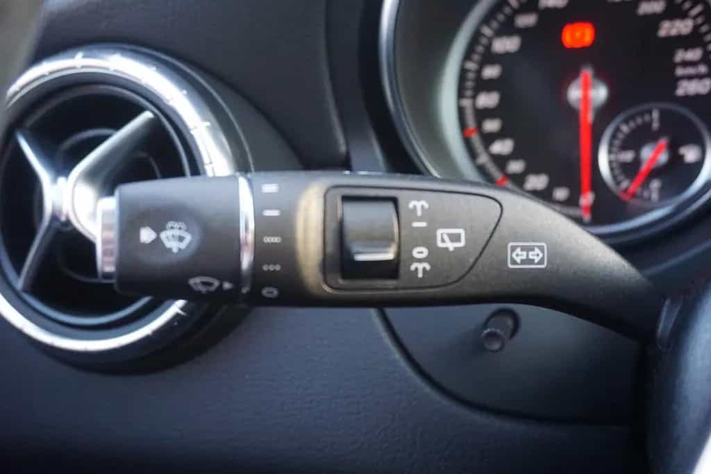 Mercedes-Benz CLA 200 AMG Line LED Navi Kamera Sitzheizung AHK 10/2019-photo-22