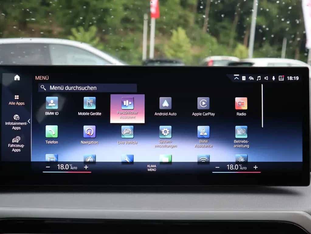 BMW 318 i LED Navi Tempomat Sitzheizung DAB Bluetooth 02/2023-photo-15